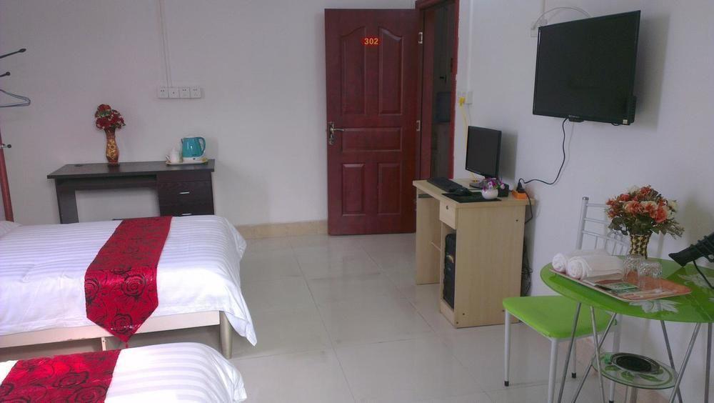 Junhua Inn Guangzhou South Railway Station Bagian luar foto
