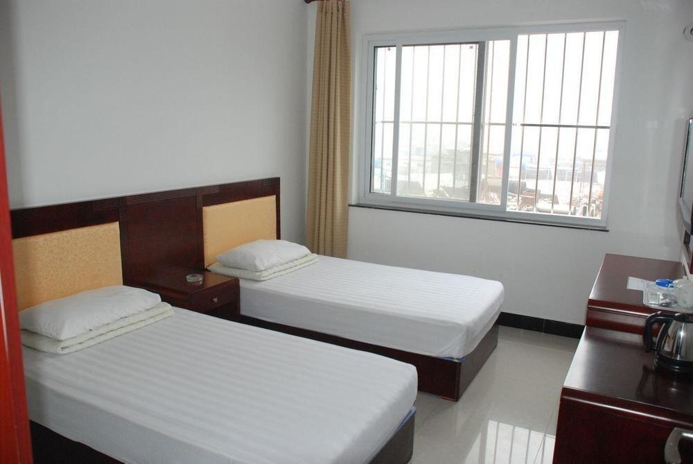 Junhua Inn Guangzhou South Railway Station Bagian luar foto